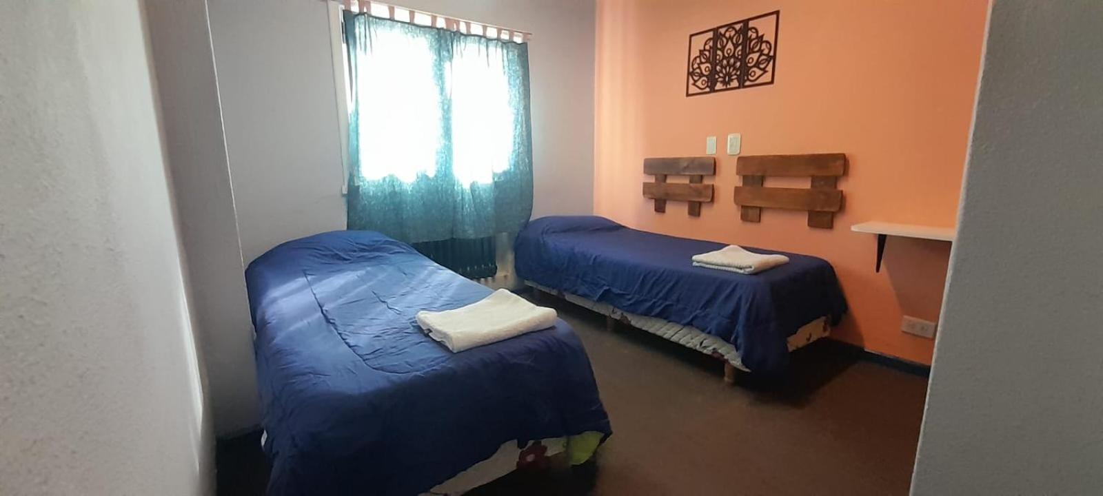 Hostel Arrayan Bariloche Номер фото