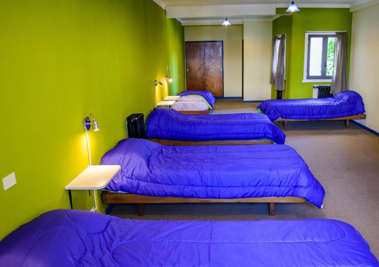 Hostel Arrayan Bariloche Экстерьер фото
