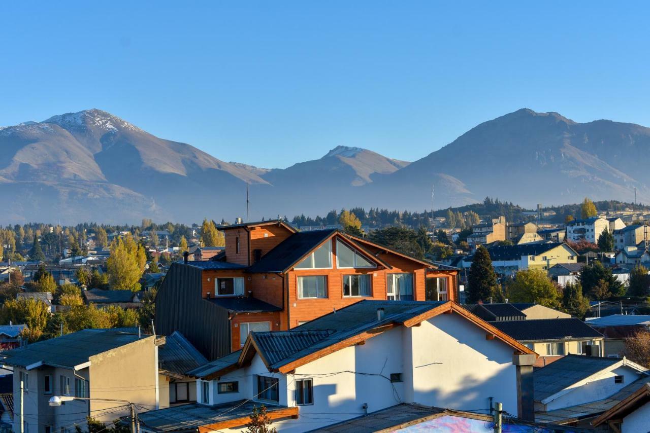 Hostel Arrayan Bariloche Экстерьер фото